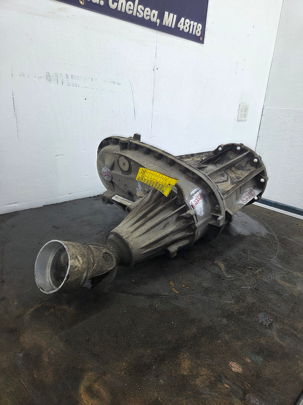 2011-2016 6.2L 6.7L PSD Transfer Case Flange Yoke Manual Shift Ford F250 F350 F450 F550 Super Duty