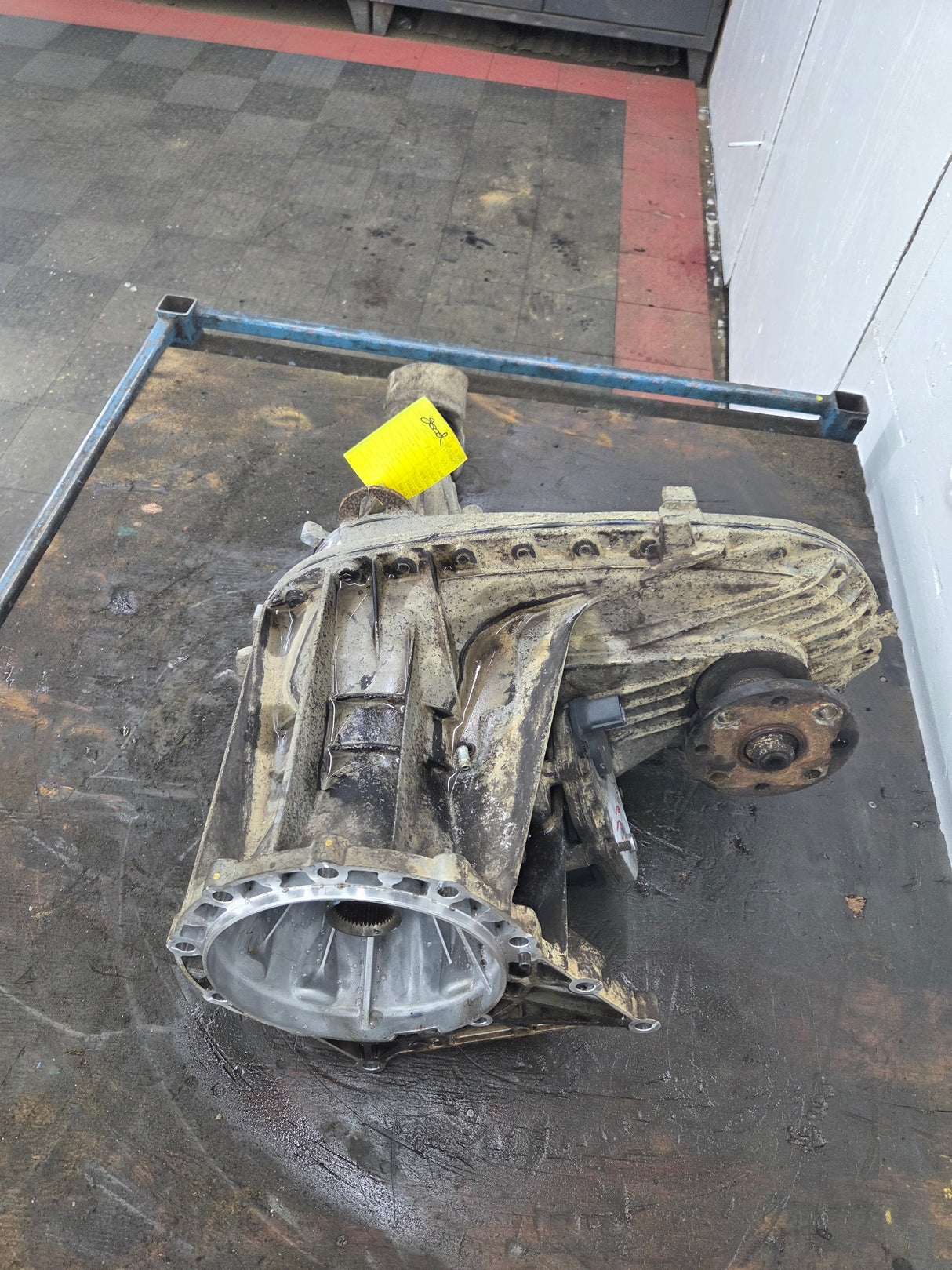 2011-2016 6.2L 6.7L PSD Transfer Case Flange Yoke Manual Shift Ford F250 F350 F450 F550 Super Duty