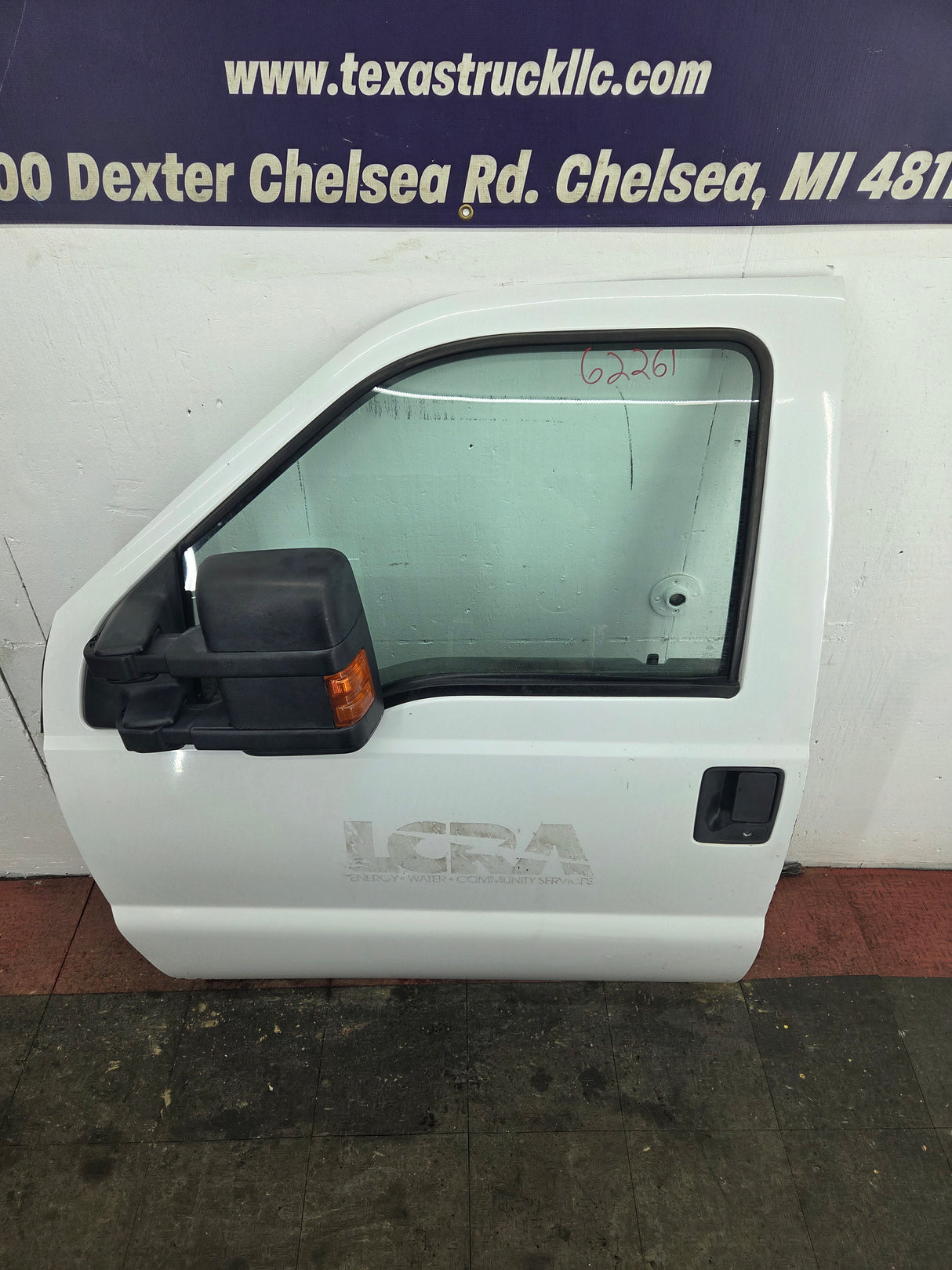 2012-2016 Ford Super Duty LH Driver Side Front Door F250 F350 F450 F550
