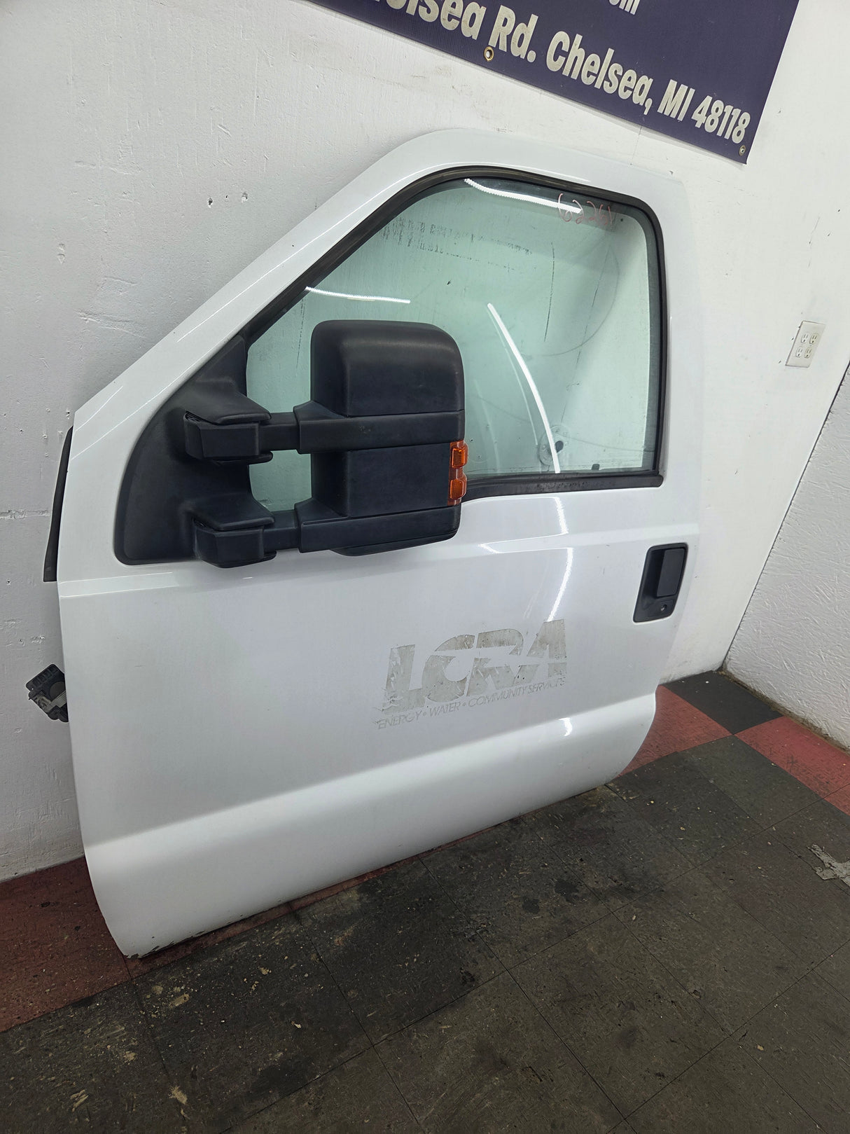 2012-2016 Ford Super Duty LH Driver Side Front Door F250 F350 F450 F550