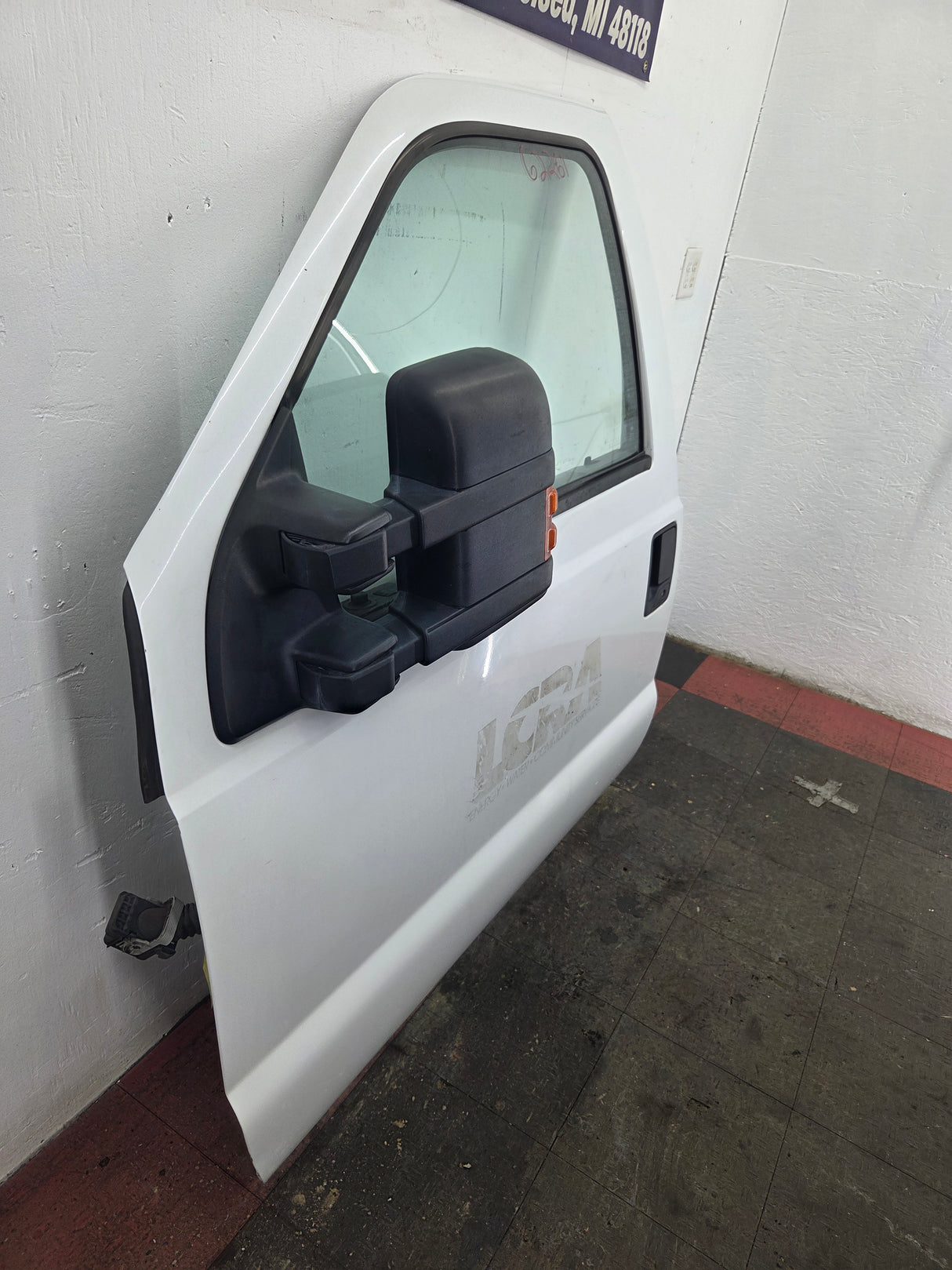 2012-2016 Ford Super Duty LH Driver Side Front Door F250 F350 F450 F550