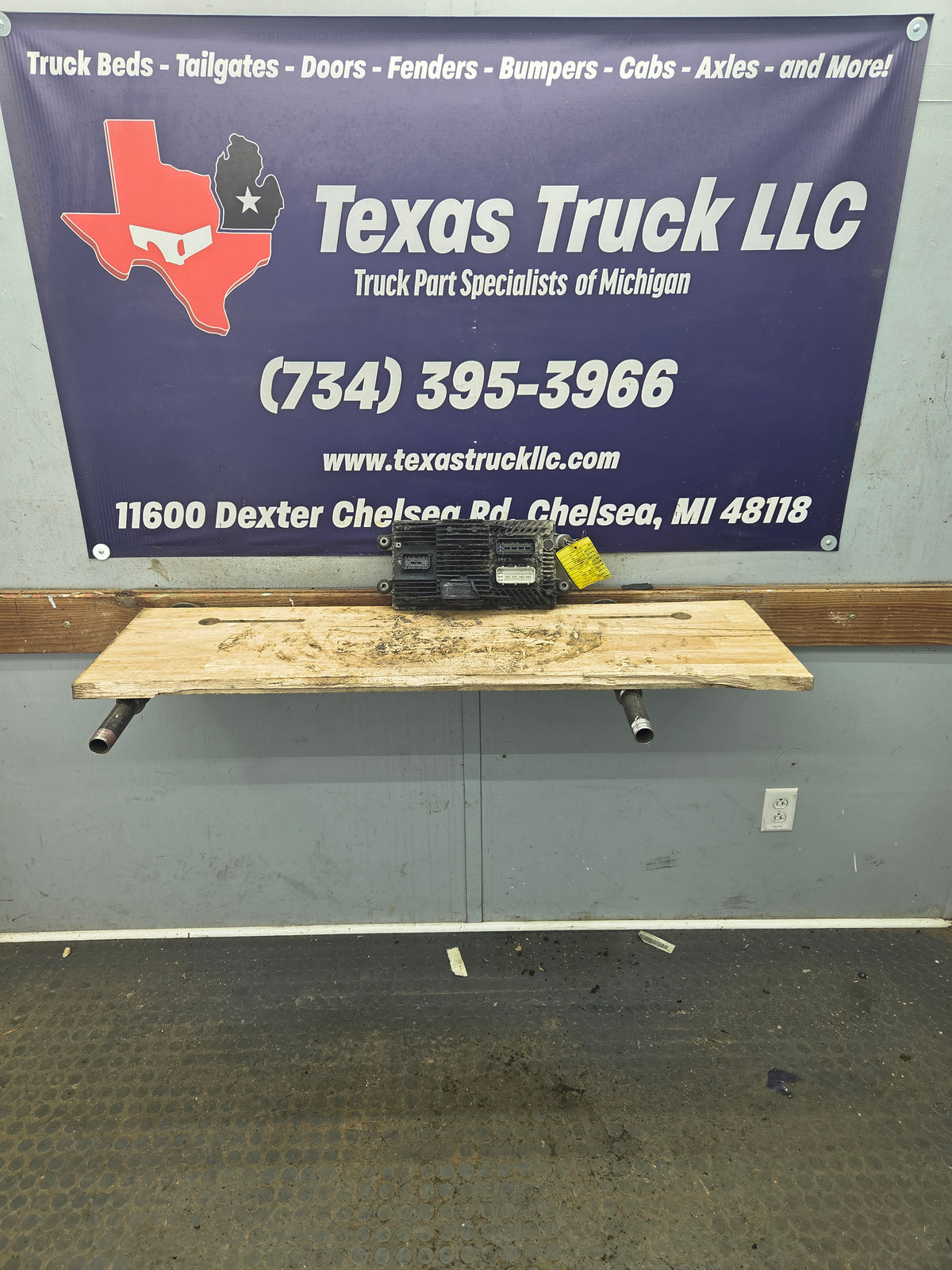 International Maxxforce DT466 Engine Control Module - 1883086C91