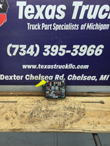 2003-2005 Chevrolet Silverado / GMC Sierra 1500 250 3500 Engine Bay Fuse Box - 15201928