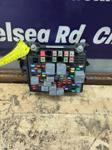 2003-2005 Chevrolet Silverado / GMC Sierra 1500 250 3500 Engine Bay Fuse Box - 15201928