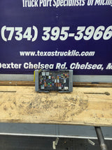 2010-2013 Chevrolet Silverado / GMC Sierra 1500 2500 3500 Engine Bay Fuse Box