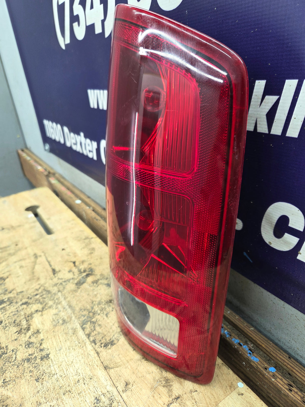 2003-2006 Dodge Ram 3rd Gen Passenger Side Tail Light 55077116