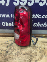 2003-2007 Chevrolet Silverado 1500 2500 3500 HD RH Passenger Side Tail Light