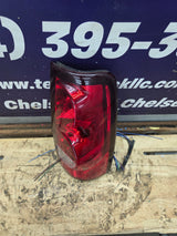 2003-2007 Chevrolet Silverado 1500 2500 3500 HD RH Passenger Side Tail Light