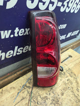 2003-2007 Chevrolet Silverado 1500 2500 3500 HD RH Passenger Side Tail Light