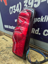 2003-2007 Chevrolet Silverado 1500 2500 3500 HD RH Passenger Side Tail Light