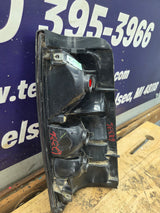 2001–2003 Chevrolet Silverado/GMC 3500 Dually Driver Side Tail Light 15844159