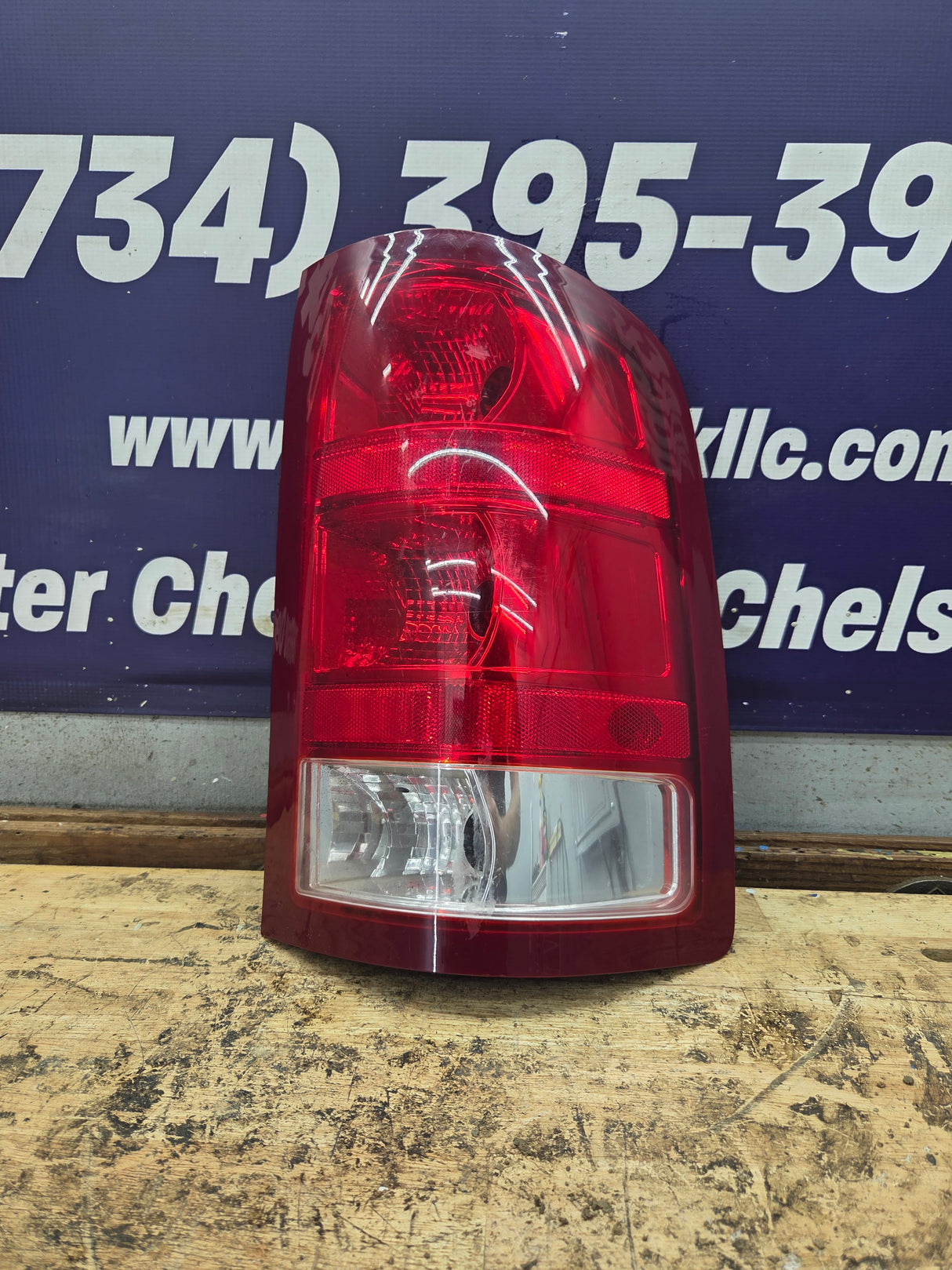 2007-2013 GMC Sierra Passenger Side Tail Light