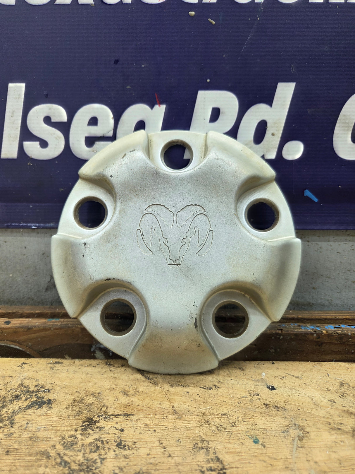 2002-2008 Dodge Ram 1500 OEM Center Wheel Cap Hub Cap 3rd Gen P/N 5845973