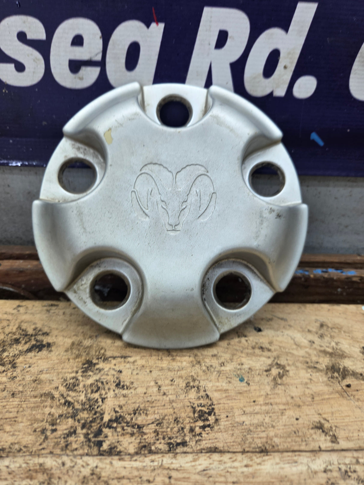 2002-2008 Dodge Ram 1500 OEM Center Wheel Cap Hub Cap 3rd Gen P/N 5845973