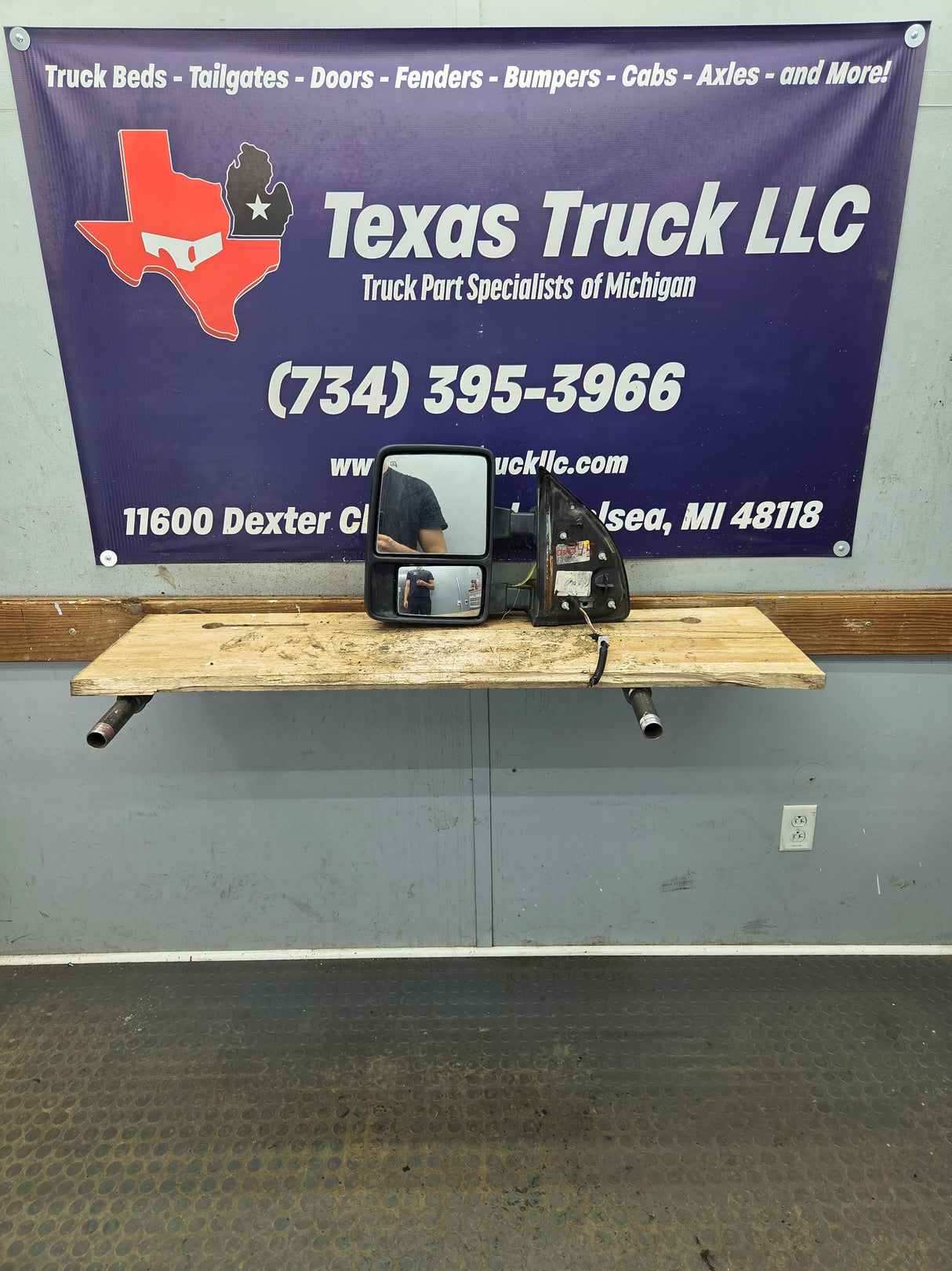 2008-2016 Ford Super Duty F250 F350 F450 F550 LH Driver Side Power Fold & Telescope Heated Towing Mirror OEM (Copy)