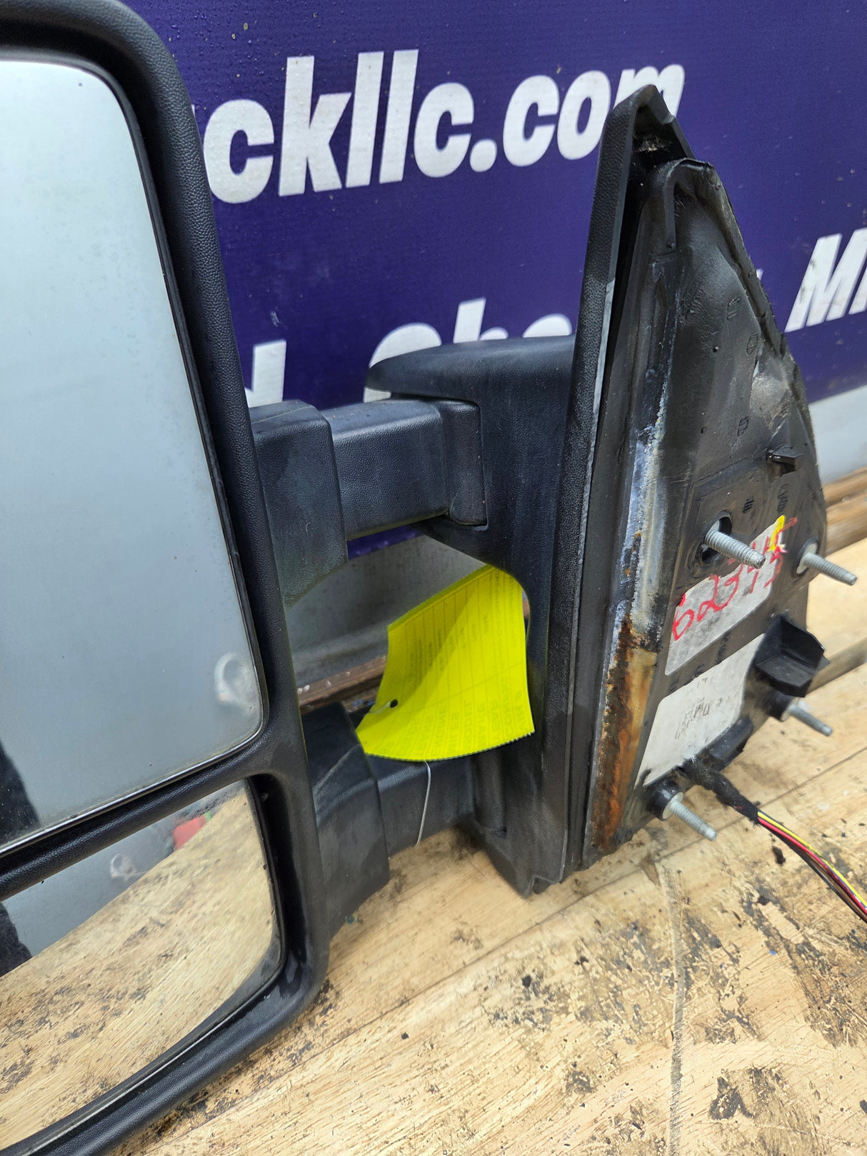 2008-2016 Ford Super Duty F250 F350 F450 F550 LH Driver Side Power Fold & Telescope Heated Towing Mirror OEM (Copy)