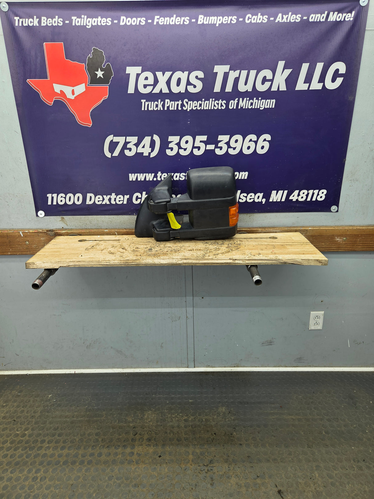 2008-2016 Ford Super Duty F250 F350 F450 F550 LH Driver Side Power Fold & Telescope Heated Towing Mirror OEM (Copy)