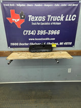 2004-2010 Ford  Econoline E150 E250 E350 E450 6.0L Passenger Side Valve Cover