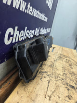 2004-2010 Ford  Econoline E150 E250 E350 E450 6.0L Driver Side Valve Cover