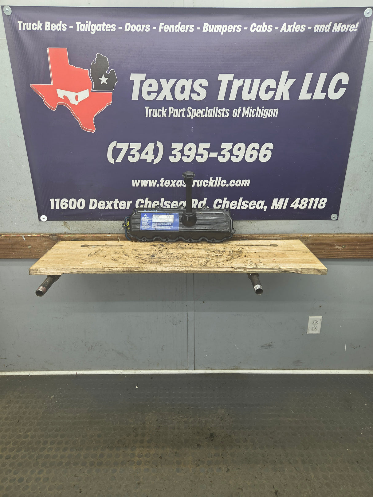 2003-2004.5 "Early" Ford 6.0L Power Stroke Passenger Side Valve Cover