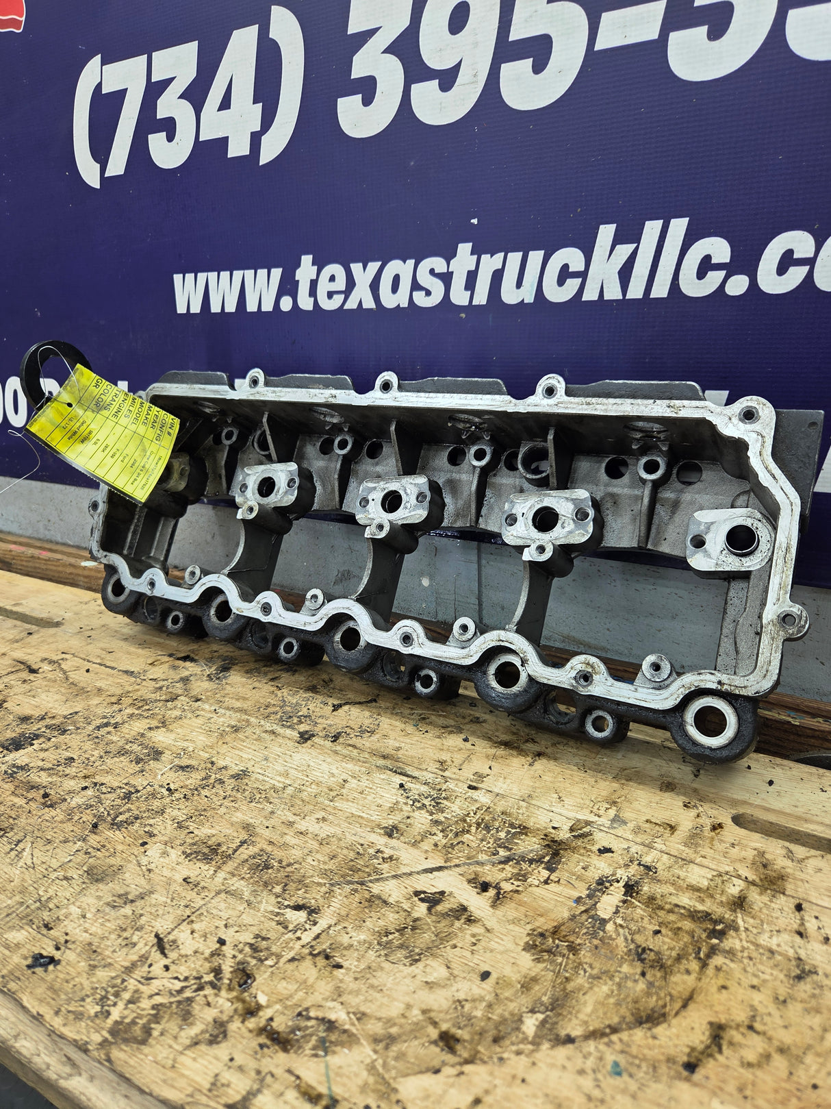 2003-2004 Genuine Ford Power Stroke 6.0L Diesel Rocker Box Arm Housing OEM 1840550C1 18MM