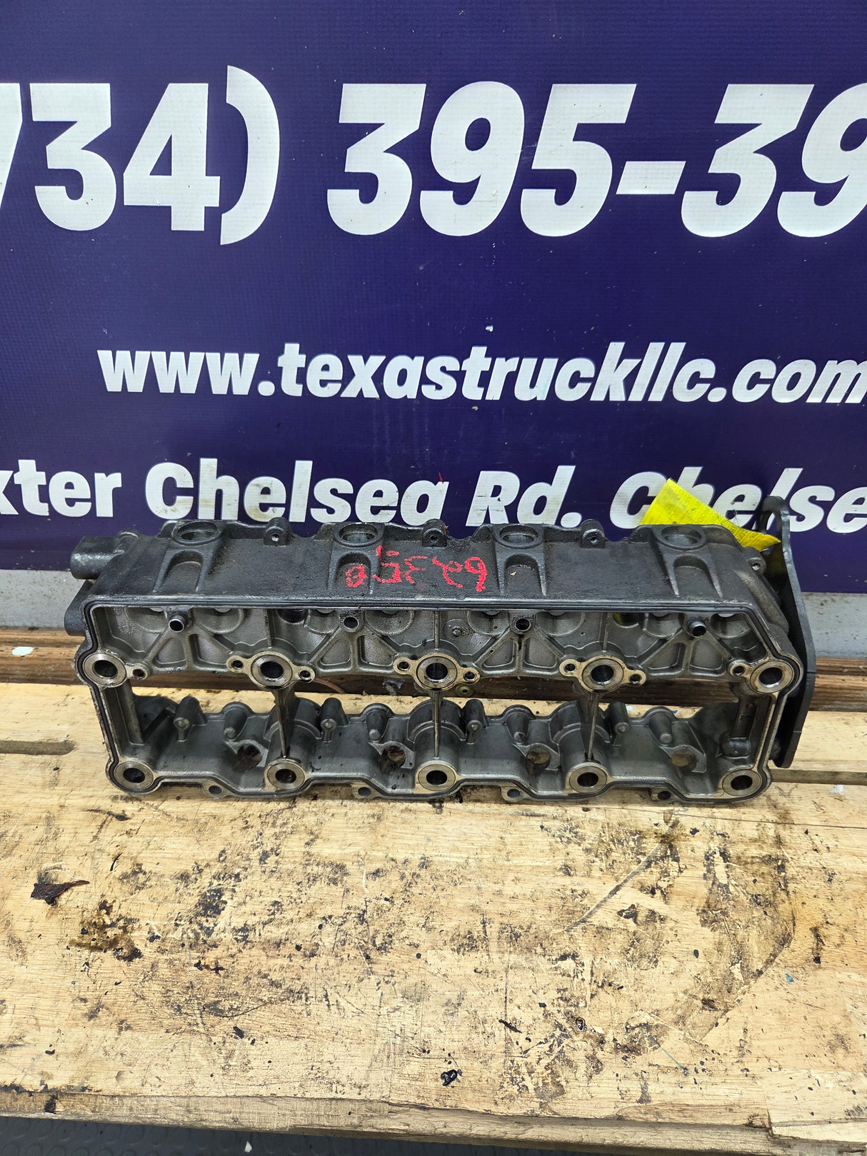 2003-2004 Genuine Ford Power Stroke 6.0L Diesel Rocker Box Arm Housing OEM 1840550C1 18MM
