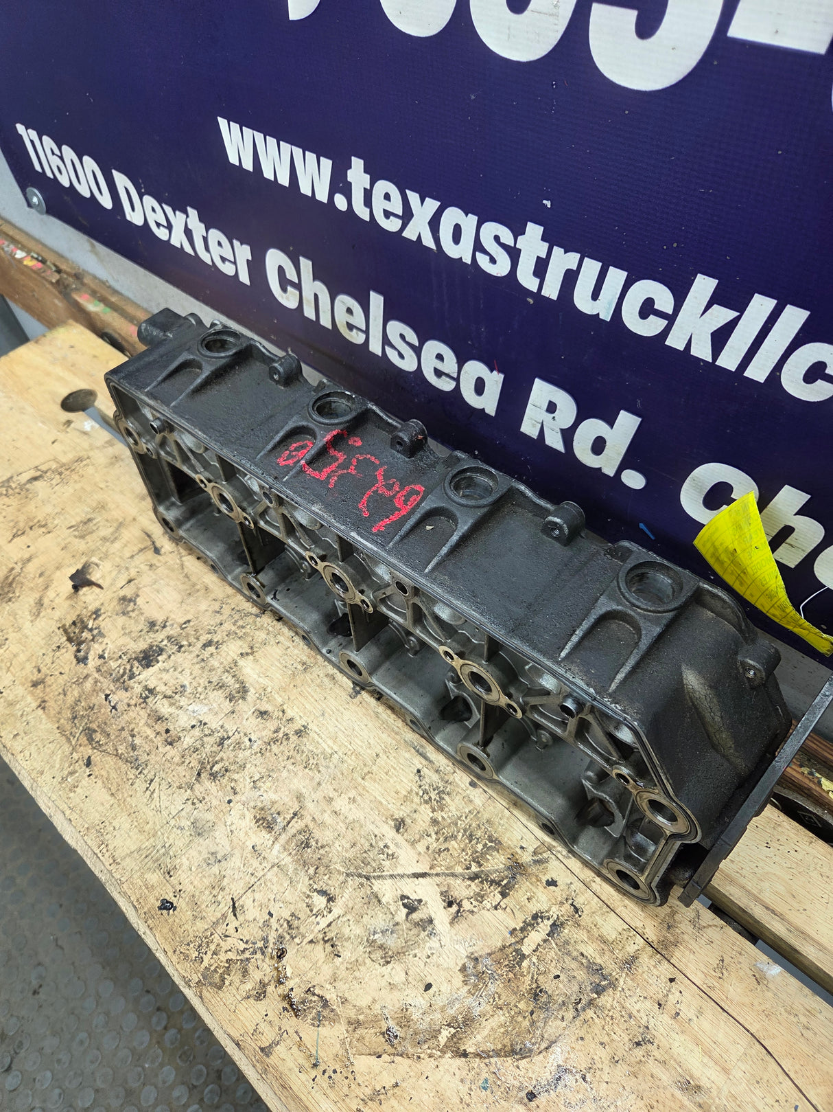 2003-2004 Genuine Ford Power Stroke 6.0L Diesel Rocker Box Arm Housing OEM 1840550C1 18MM
