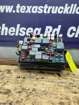 2003-2005 Chevrolet Silverado / GMC Sierra 1500 250 3500 Engine Bay Fuse Box - 15201928