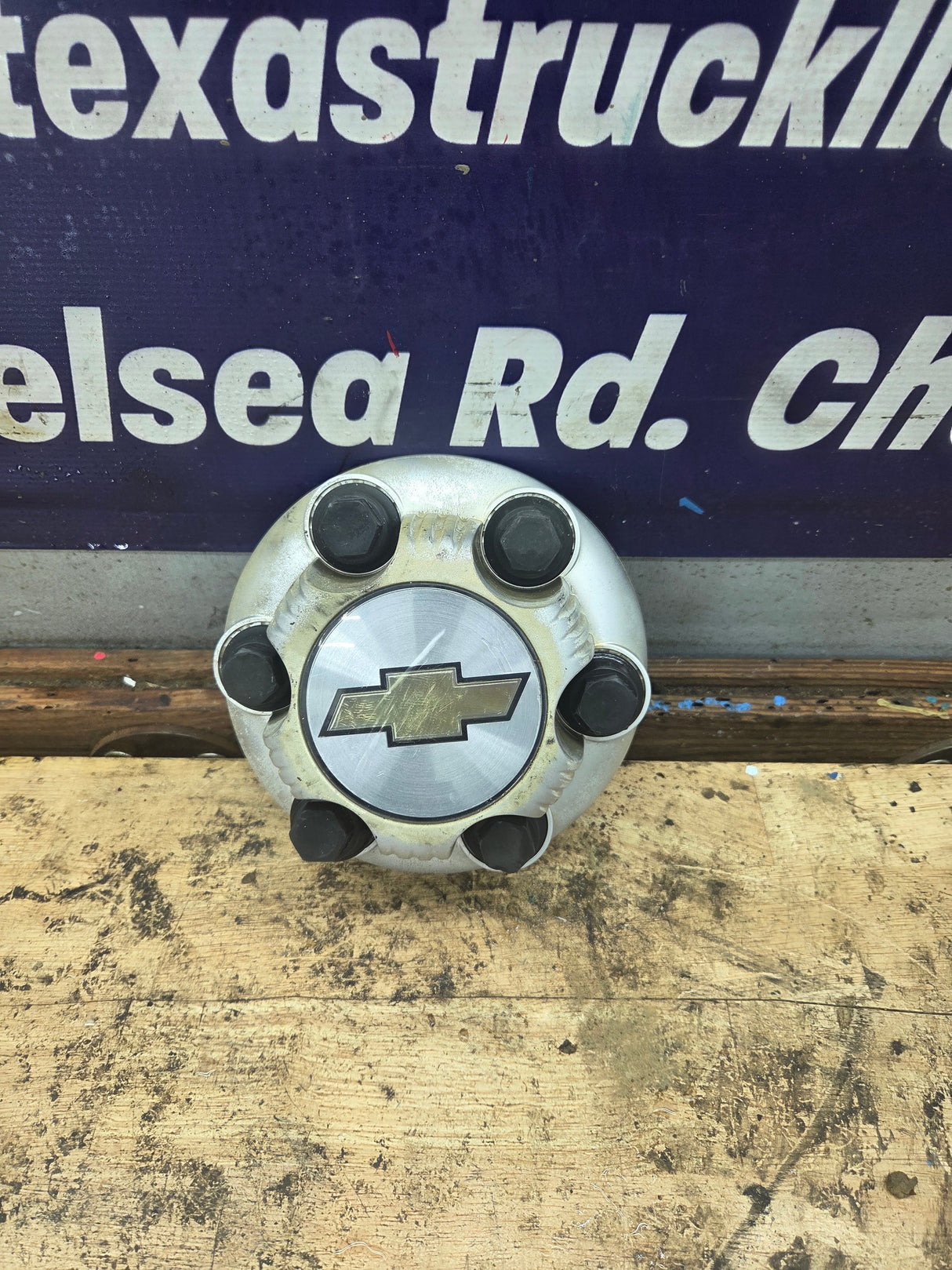 1999-2018 Chevrolet Silverado Tahoe Suburban Avalanche 1500 Center Cap Hub Cap 15067578