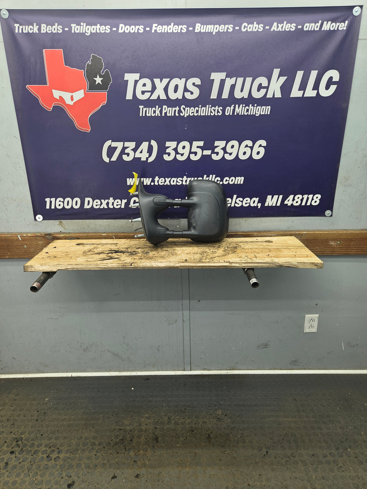 2009-2021 Ford Econoline E250 E350 E450 LH Driver Side Power Towing Mirror - 9C2Z-17683-CA