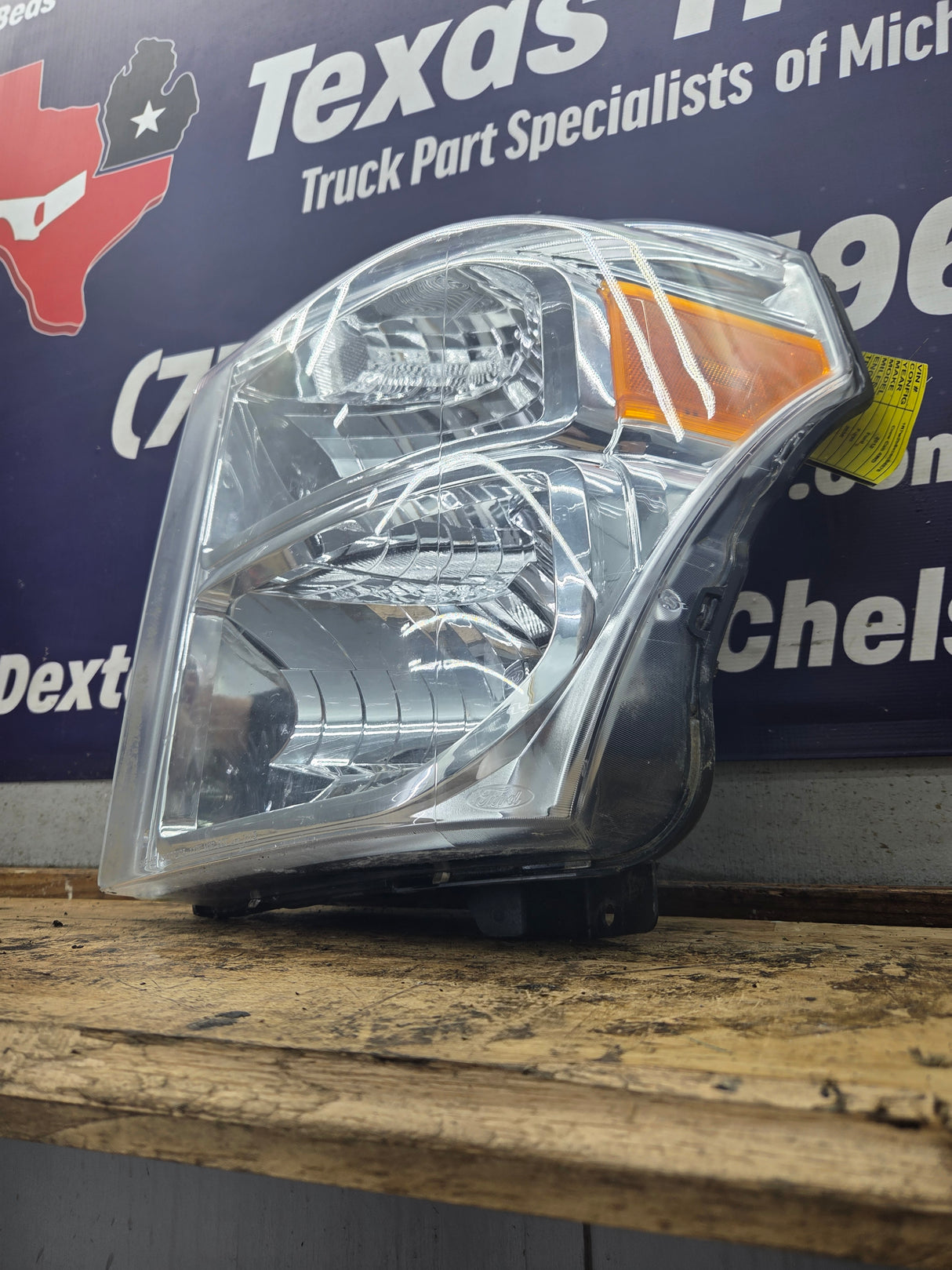 2011-2016 Ford Super Duty F250 F350 F450 F550 LH Driver Side Headlight 6.7L Power Stroke 6.2L Gas BC34-13006-A