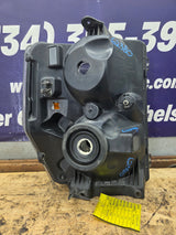 2008-2010 Ford Super Duty F250 F350 F450 F550 LH Driver Side Composite Head Light 44ZH-1849B 8C24-13006-A