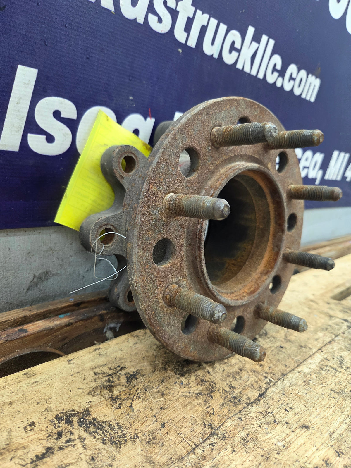 2001-2010 Chevrolet GMC 3500 Dually Front Hub Extender