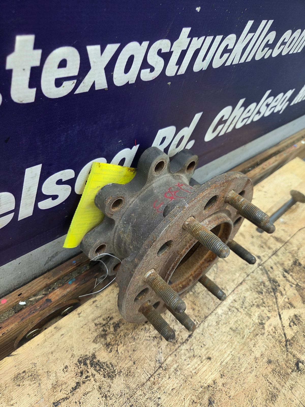 2001-2010 Chevrolet GMC 3500 Dually Front Hub Extender