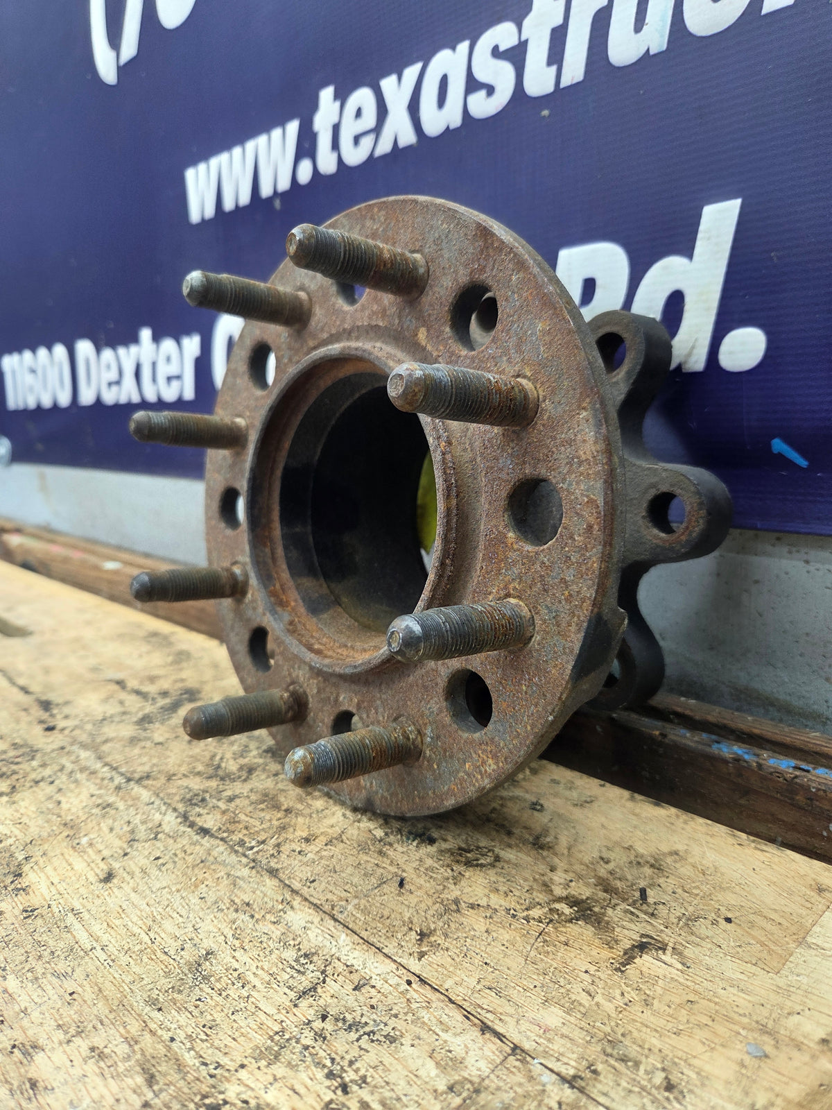 2001-2010 Chevrolet GMC 3500 Dually Front Hub Extender