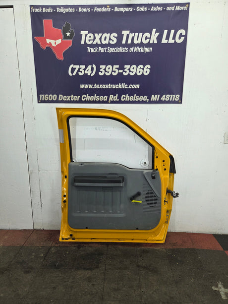 2012-2016 Ford Super Duty LH Driver Side Front Door F250 F350 F450 F550