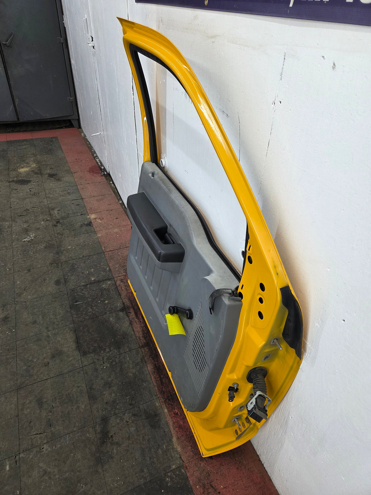 2012-2016 Ford Super Duty LH Driver Side Front Door F250 F350 F450 F550