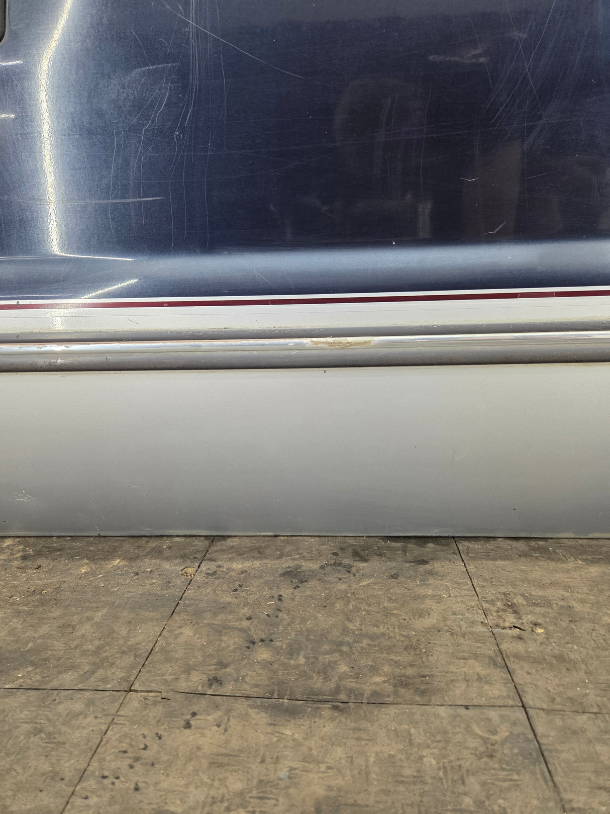 1999-2007 Ford Super Duty RH Passenger Side Front Door F250 F350 F450 F550