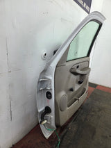 1999-2006 Chevrolet Silverado / GMC Sierra 1500 2500 3500 HD Front Passenger side Door RH