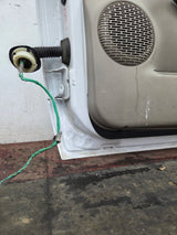 1999-2006 Chevrolet Silverado / GMC Sierra 1500 2500 3500 HD Front Passenger side Door RH