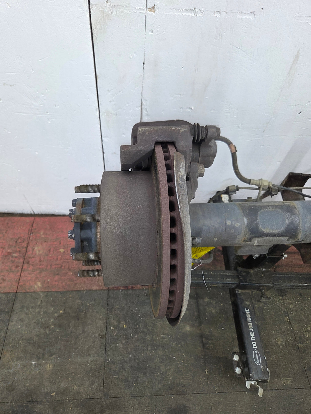 2011-2012 Ford Super Duty F250 F350 Rear Axle 3.73 Gear Ratio Electric Locking Rear End 297k Miles