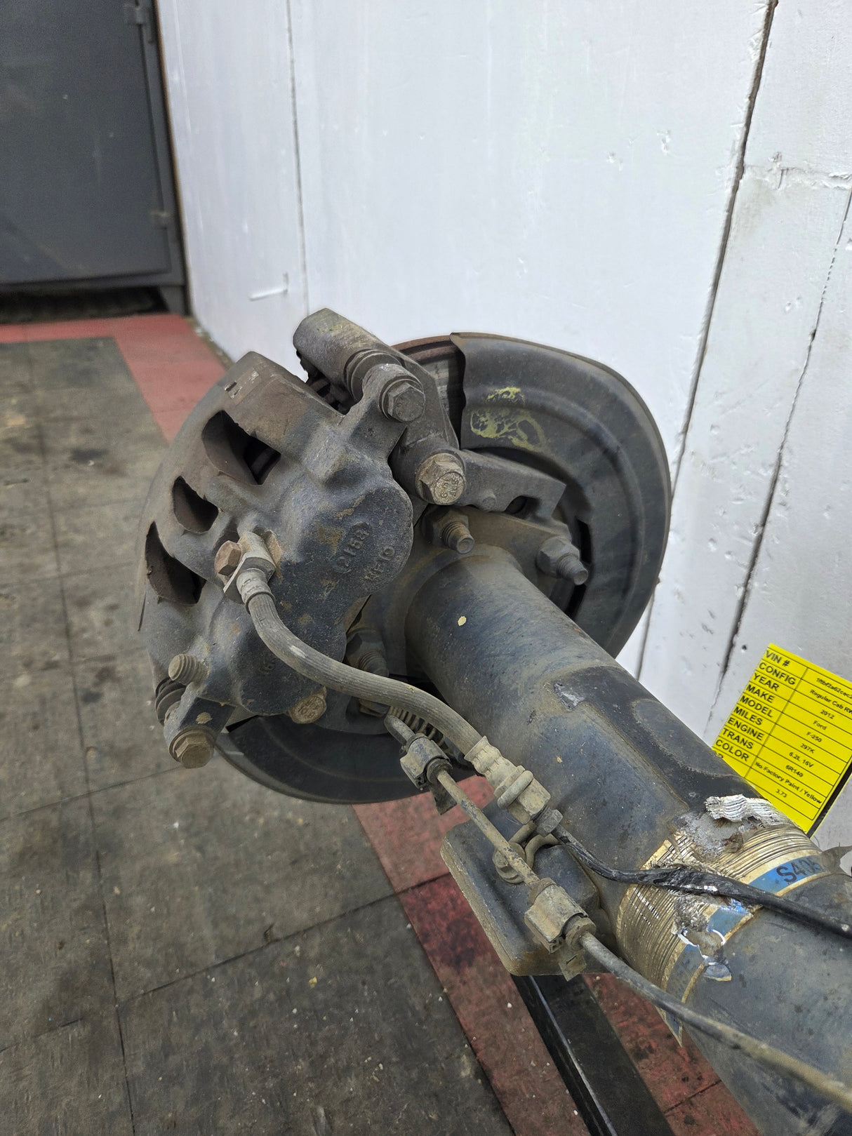 2011-2012 Ford Super Duty F250 F350 Rear Axle 3.73 Gear Ratio Electric Locking Rear End 297k Miles