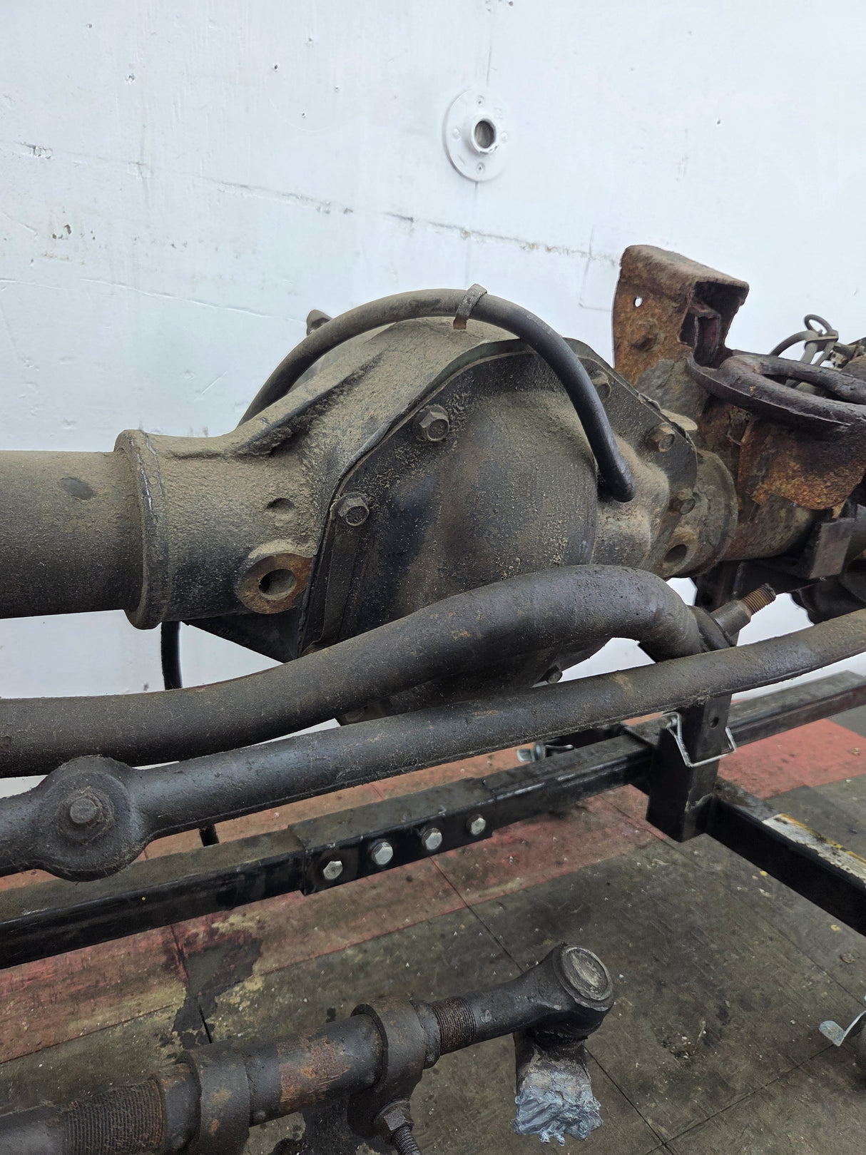2000-2002 Dodge Ram 2500 4wd Dana 60 Front Axle Assembly 3.55 Ratio