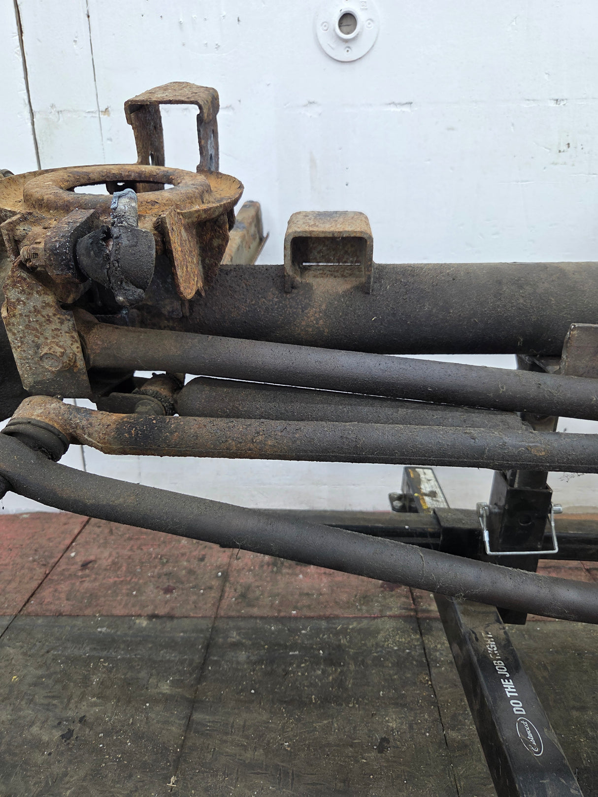 2000-2002 Dodge Ram 2500 4wd Dana 60 Front Axle Assembly 3.55 Ratio