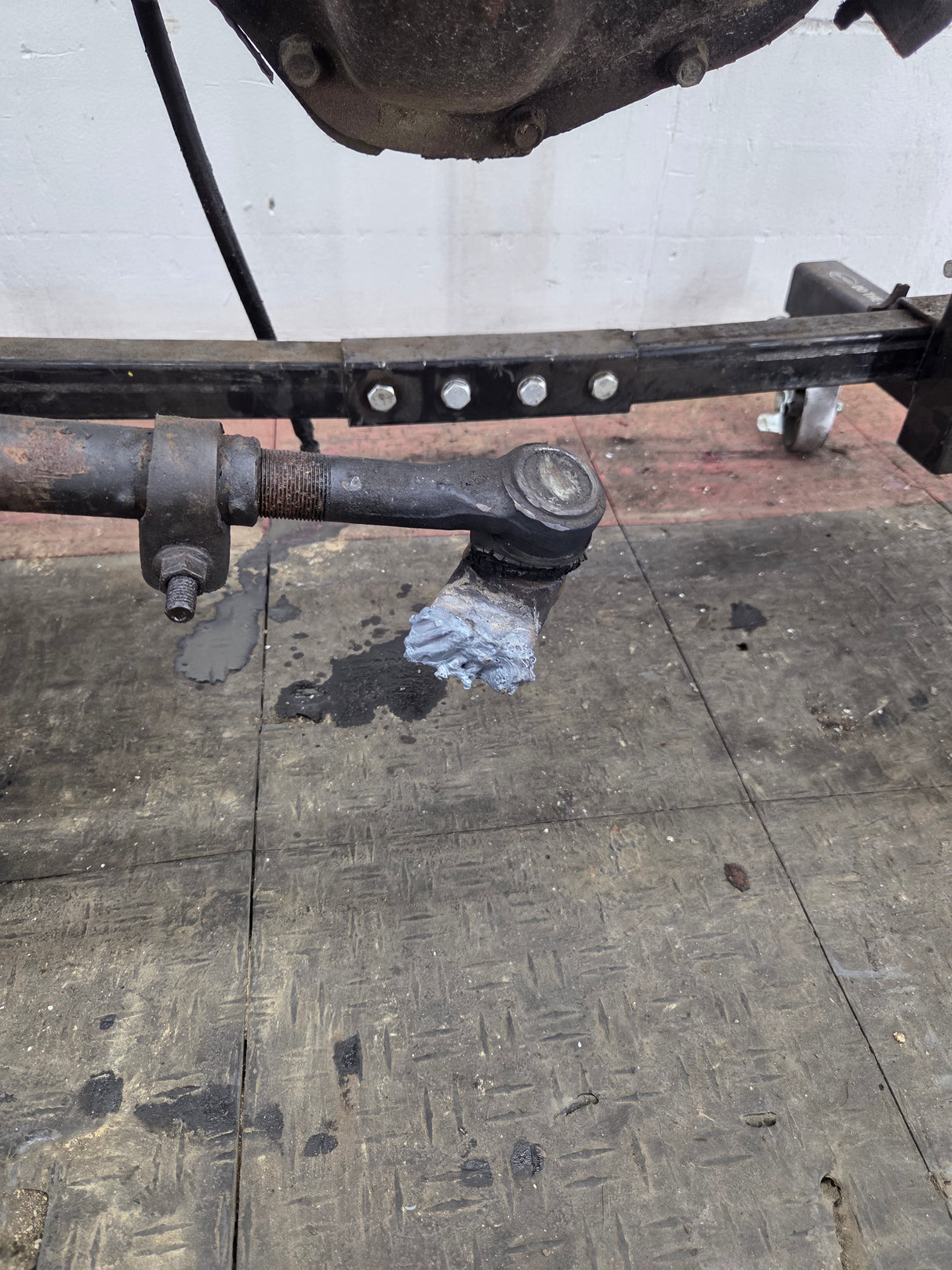 2000-2002 Dodge Ram 2500 4wd Dana 60 Front Axle Assembly 3.55 Ratio