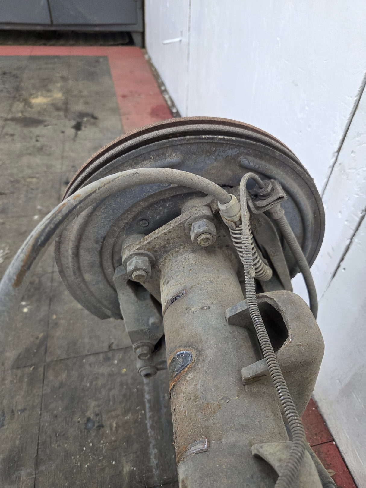 2001-2007 Chevrolet Silverado / GMC Sierra 2500 3500 HD Rear Axle 4.10 10.5"
