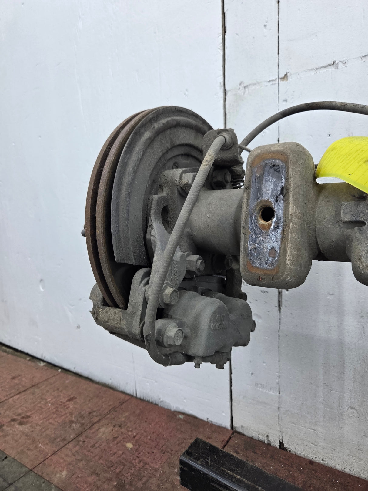 2001-2007 Chevrolet Silverado / GMC Sierra 2500 3500 HD Rear Axle 4.10 10.5"