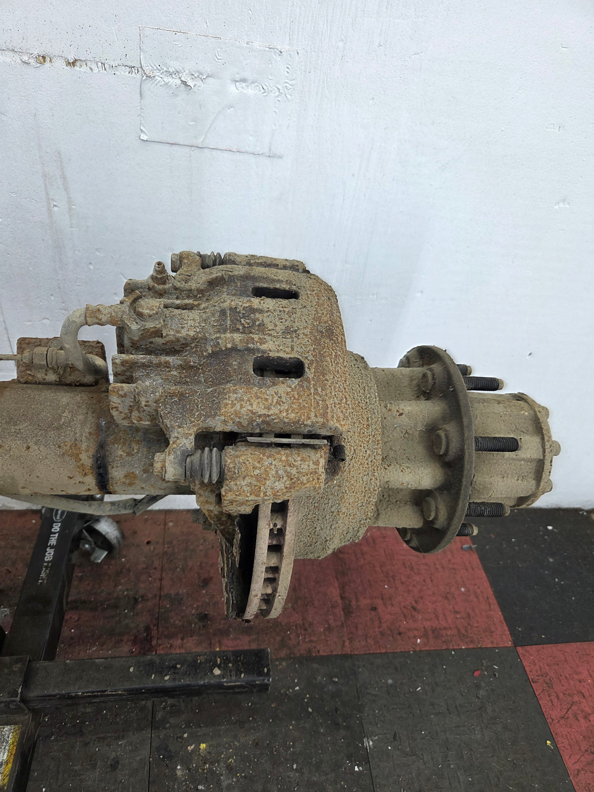1999-2001 Ford Super Duty F350 Dually Rear Axle 3.73 Gear Ratio CAB CHASSIS 266k miles