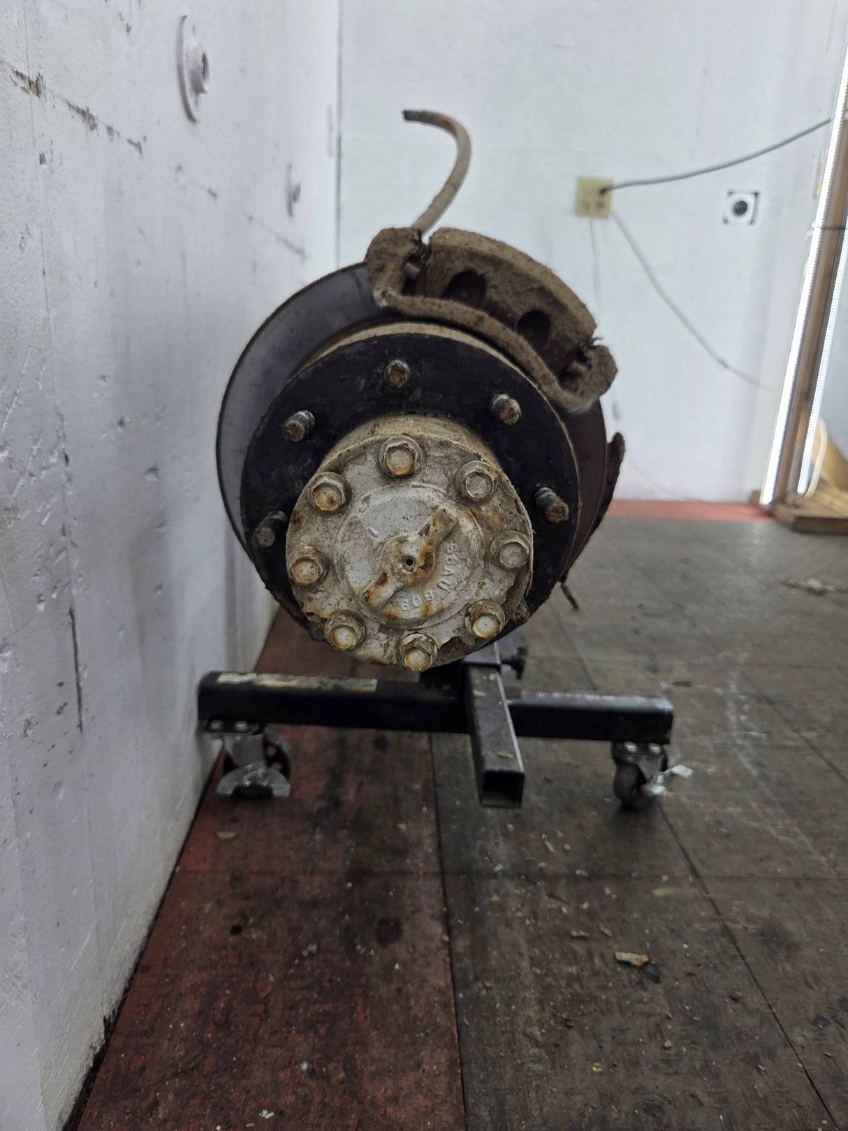 1999-2001 Ford Super Duty F350 Dually Rear Axle 3.73 Gear Ratio CAB CHASSIS 266k miles