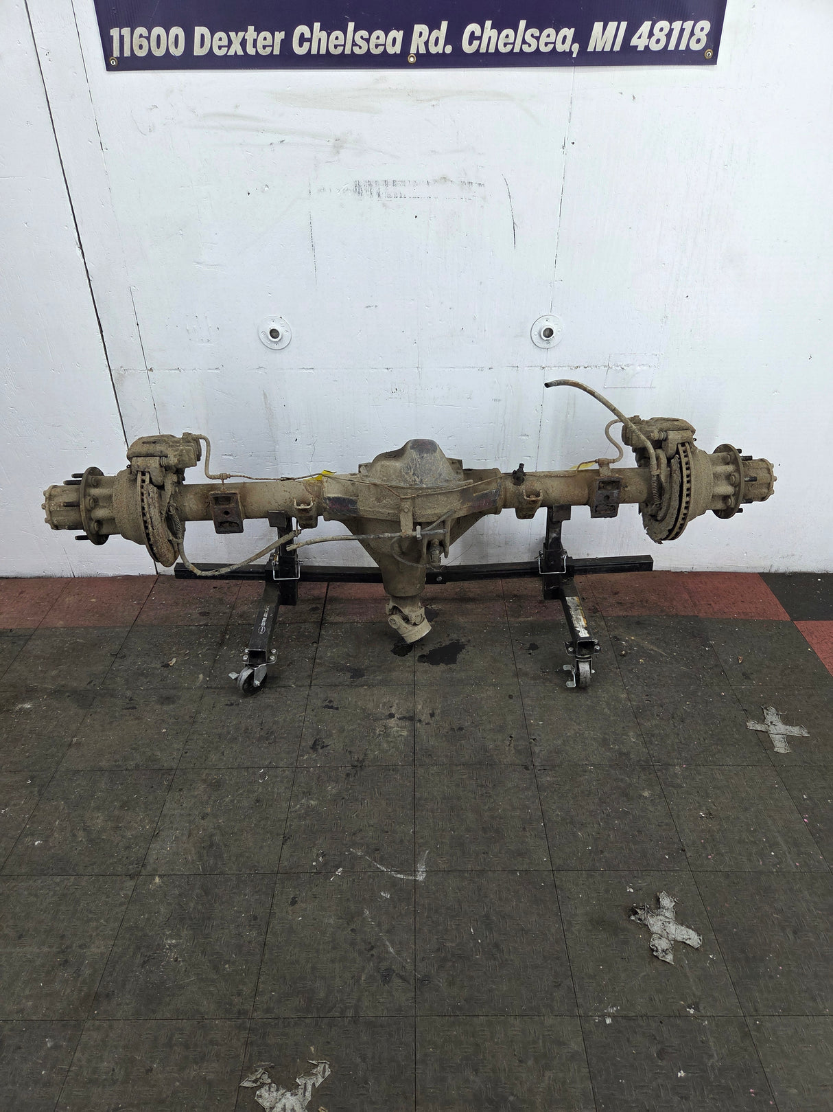 1999-2001 Ford Super Duty F350 Dually Rear Axle 3.73 Gear Ratio CAB CHASSIS 266k miles